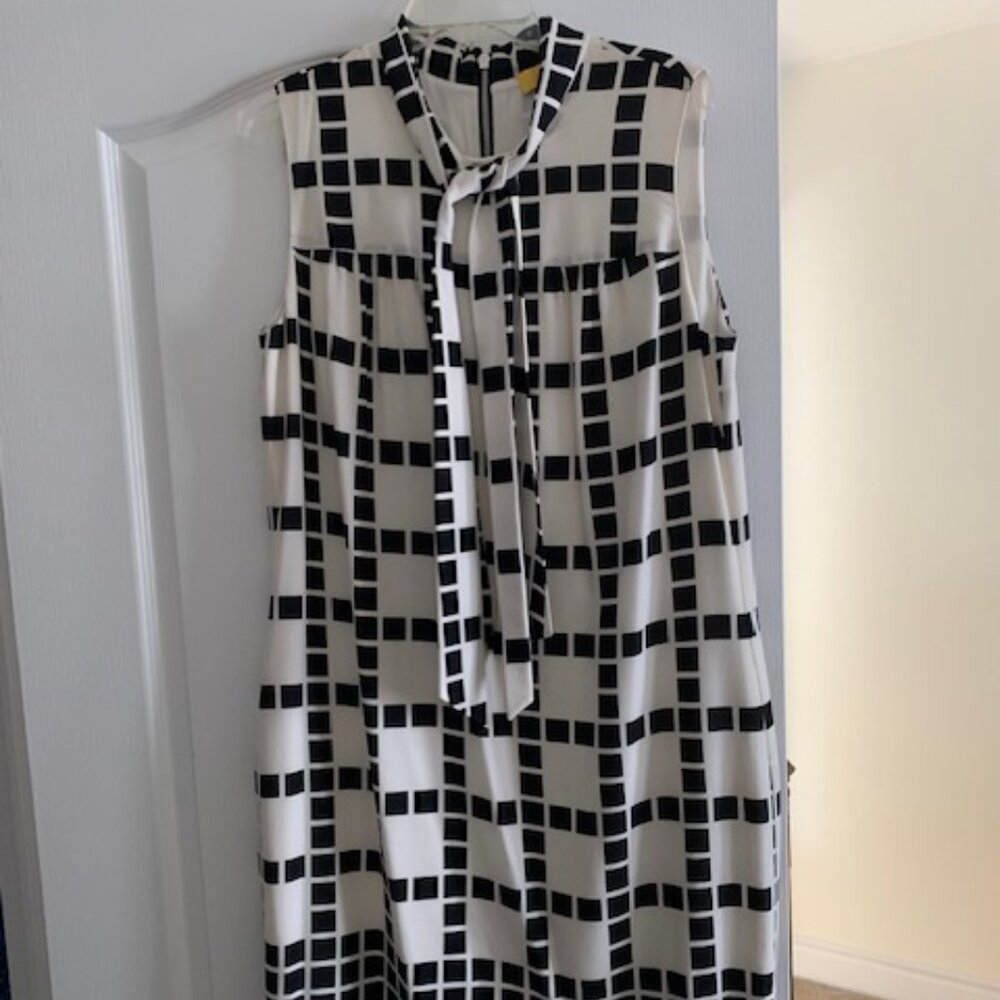 Silk cocktail dress, silk lined, tie at neck, rear zipper, slim and sleeveless